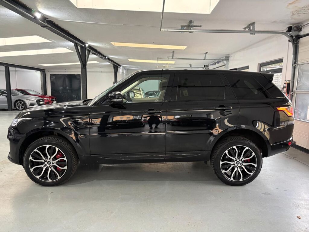 2020 Land Rover Range Rover Sport