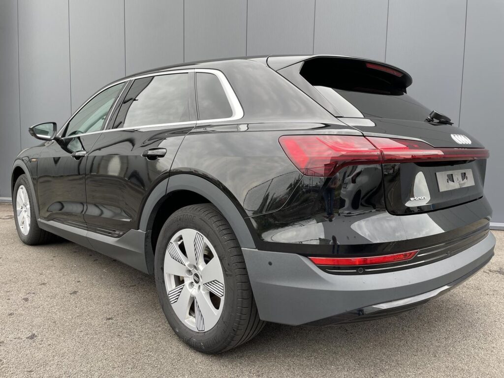 2021 Audi e-tron