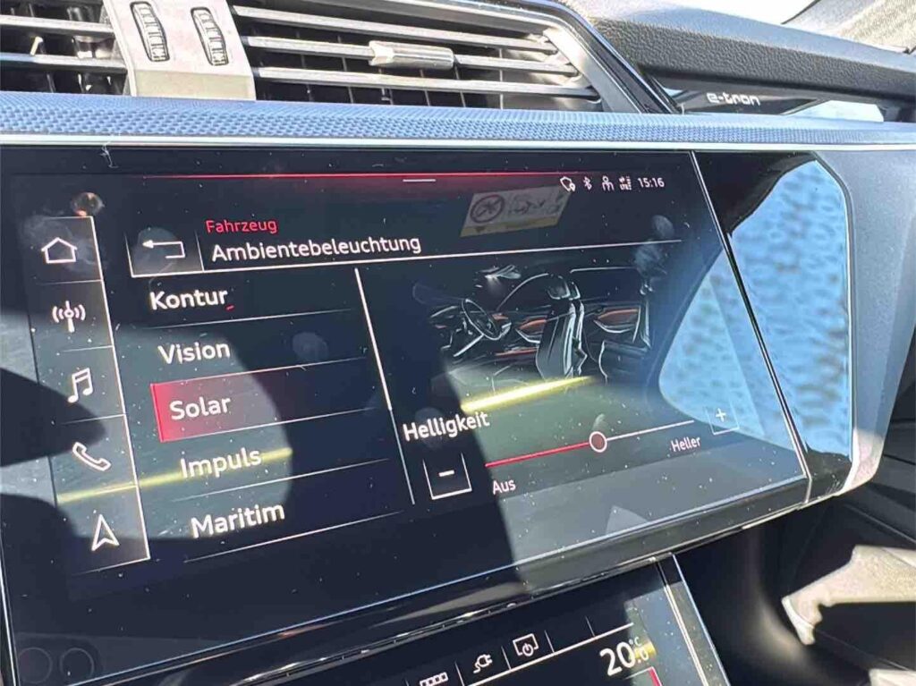 2022 Audi e-tron
