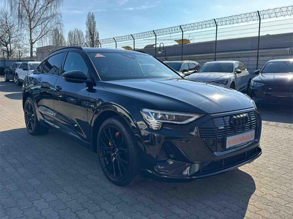 2022 Audi e-tron