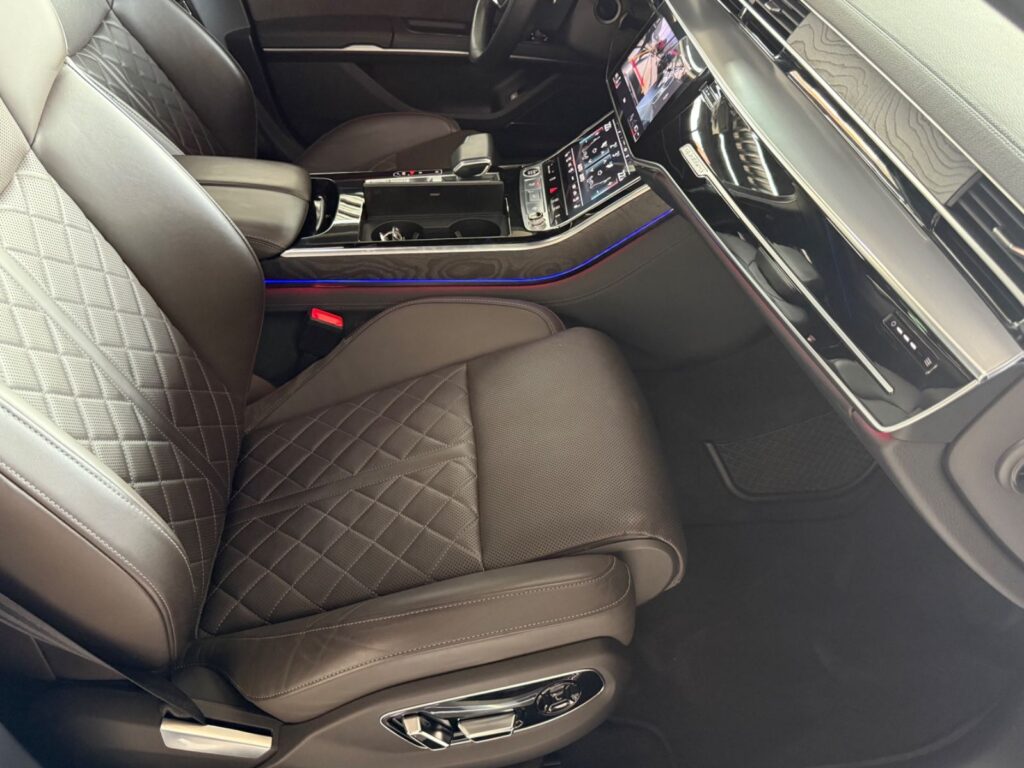 2021 Audi A8