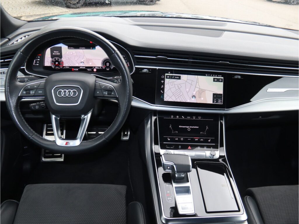 2021 Audi Q8 50 TDI S-LINE