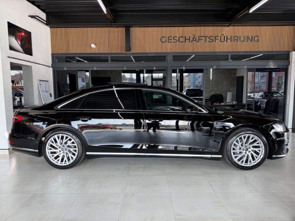 2021 Audi A8