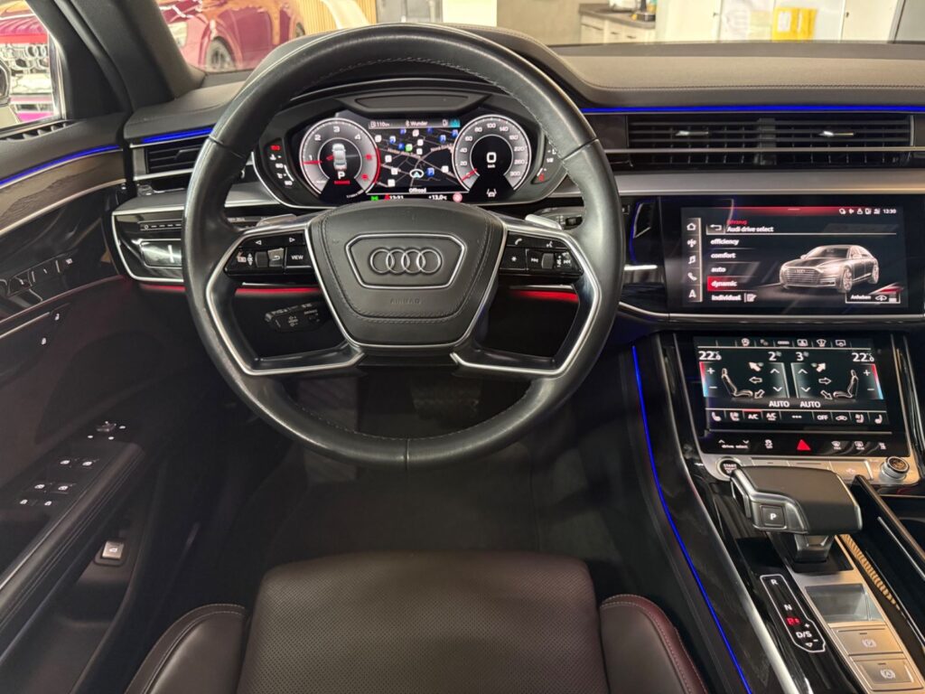 2021 Audi A8