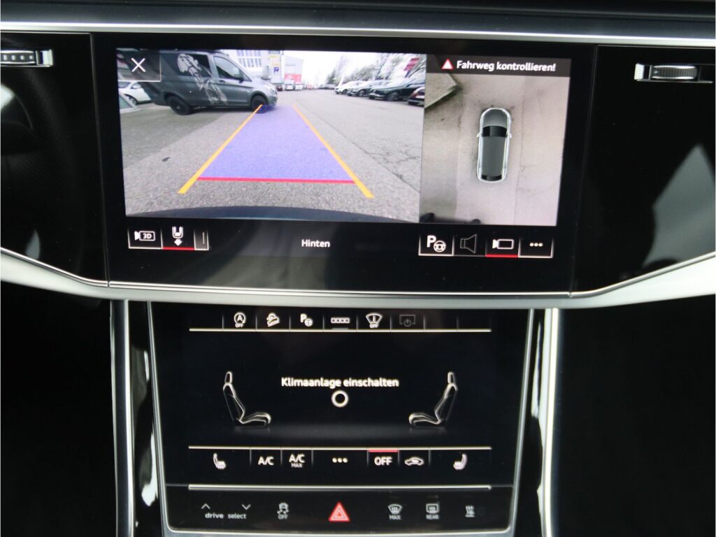 2021 Audi Q8 50 TDI S-LINE