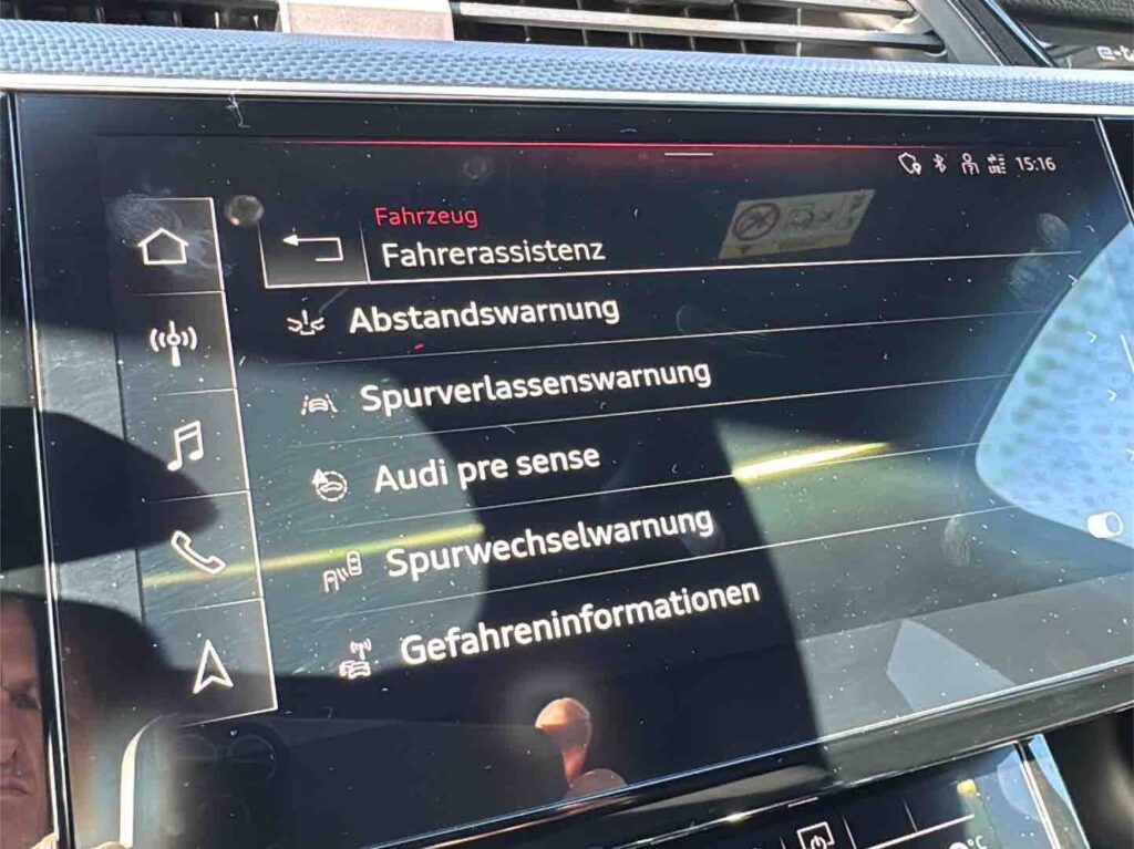 2022 Audi e-tron