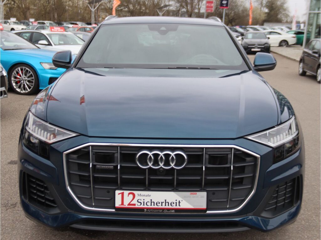2021 Audi Q8 50 TDI S-LINE
