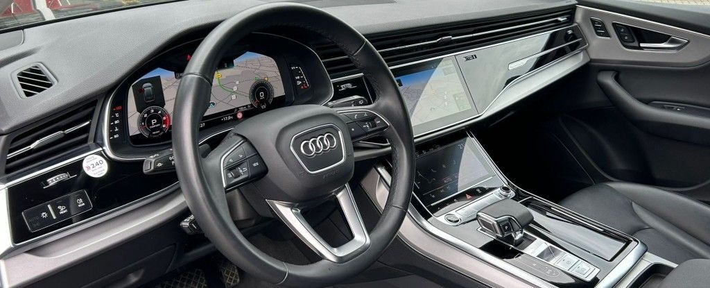 2021 Audi Q8