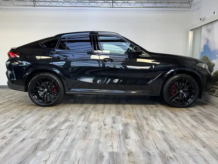 2024 BMW X6 xDrive30d M Sport