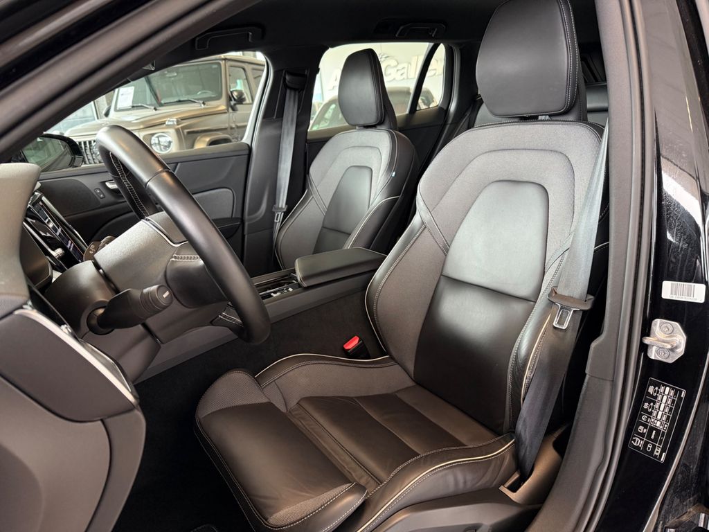 2021 Volvo V60