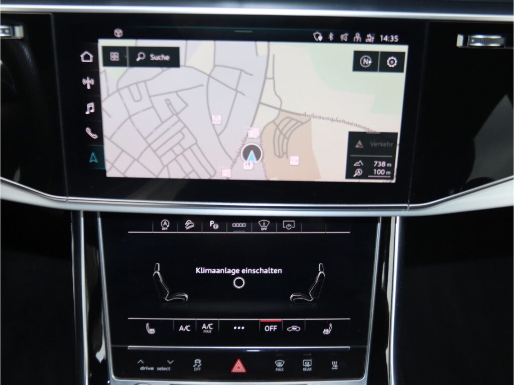 2021 Audi Q8 50 TDI S-LINE