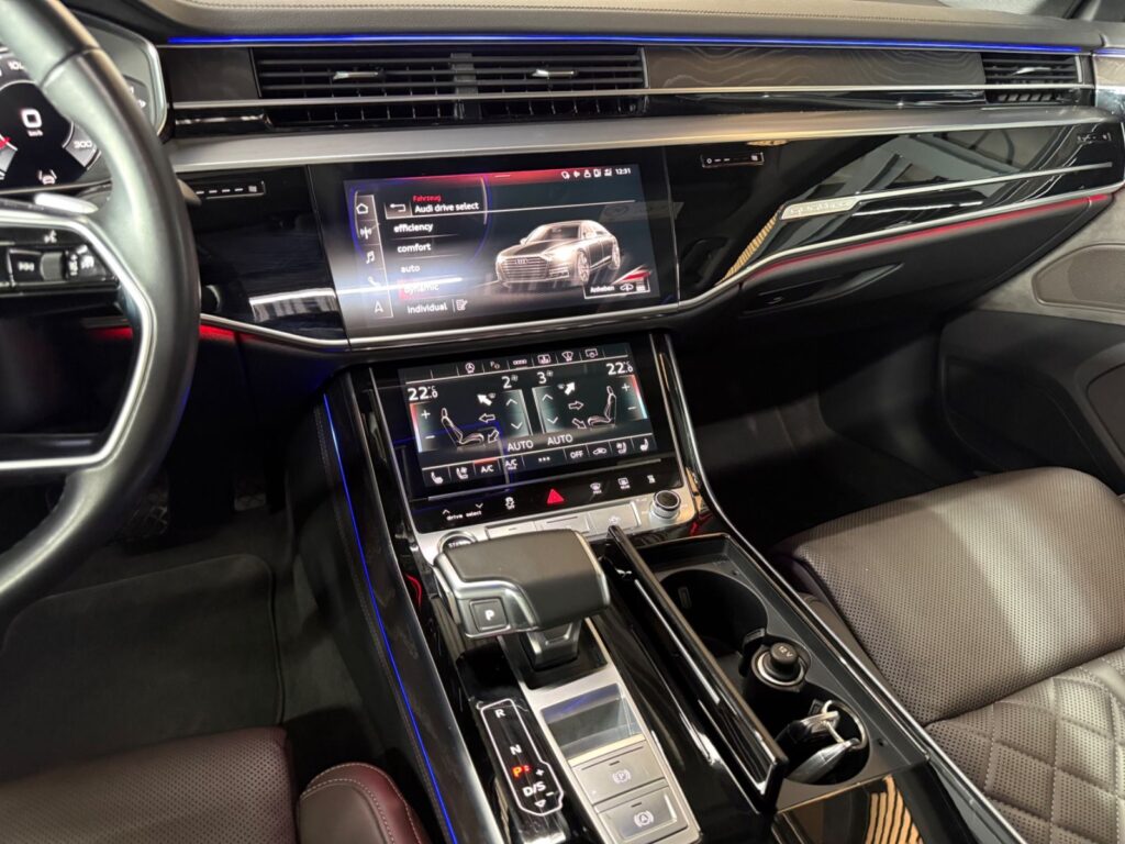 2021 Audi A8