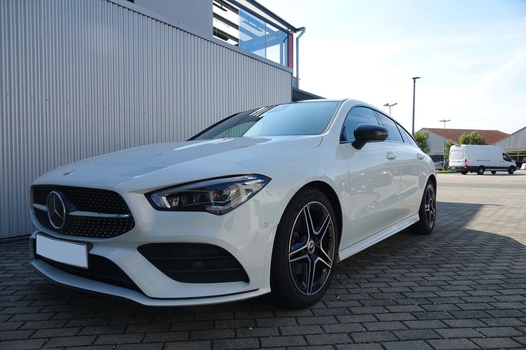 2022 Mercedes-Benz CLA 200